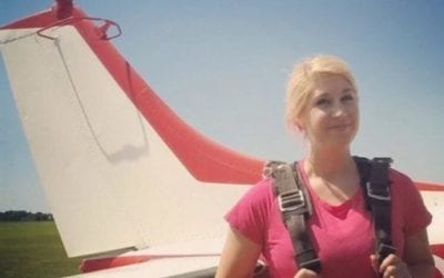 Krysta Dean Falls For Skydiving