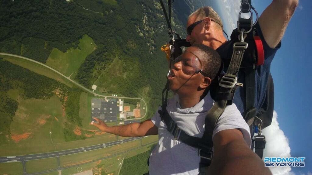 Can You Wear Glasses or Contacts Skydiving?